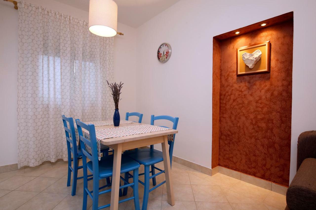 Apartments Fiora Premantura Exterior foto